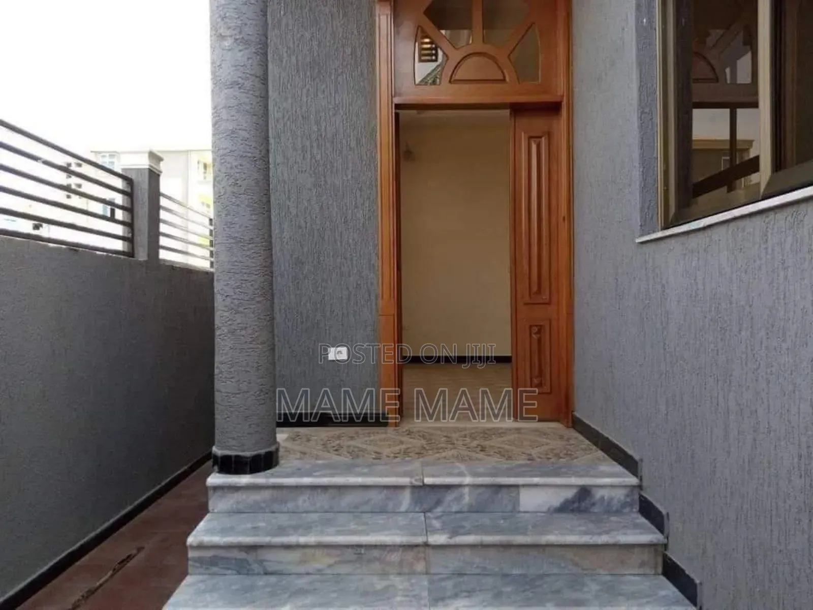 5bdrm Villa in Addis Abeba, Bole for sale