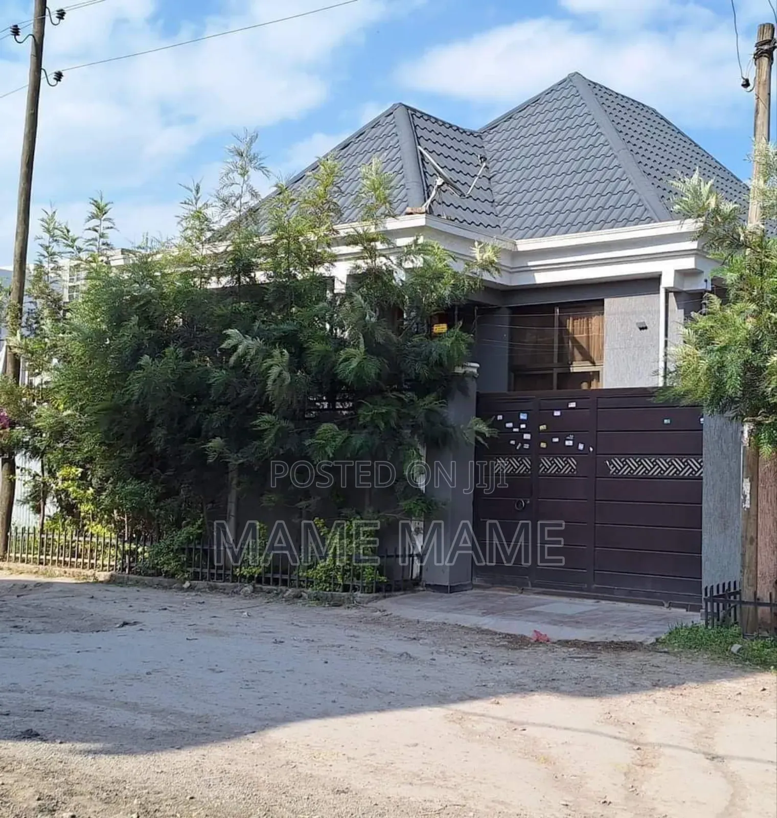 5bdrm Villa in Addis Abeba, Bole for sale