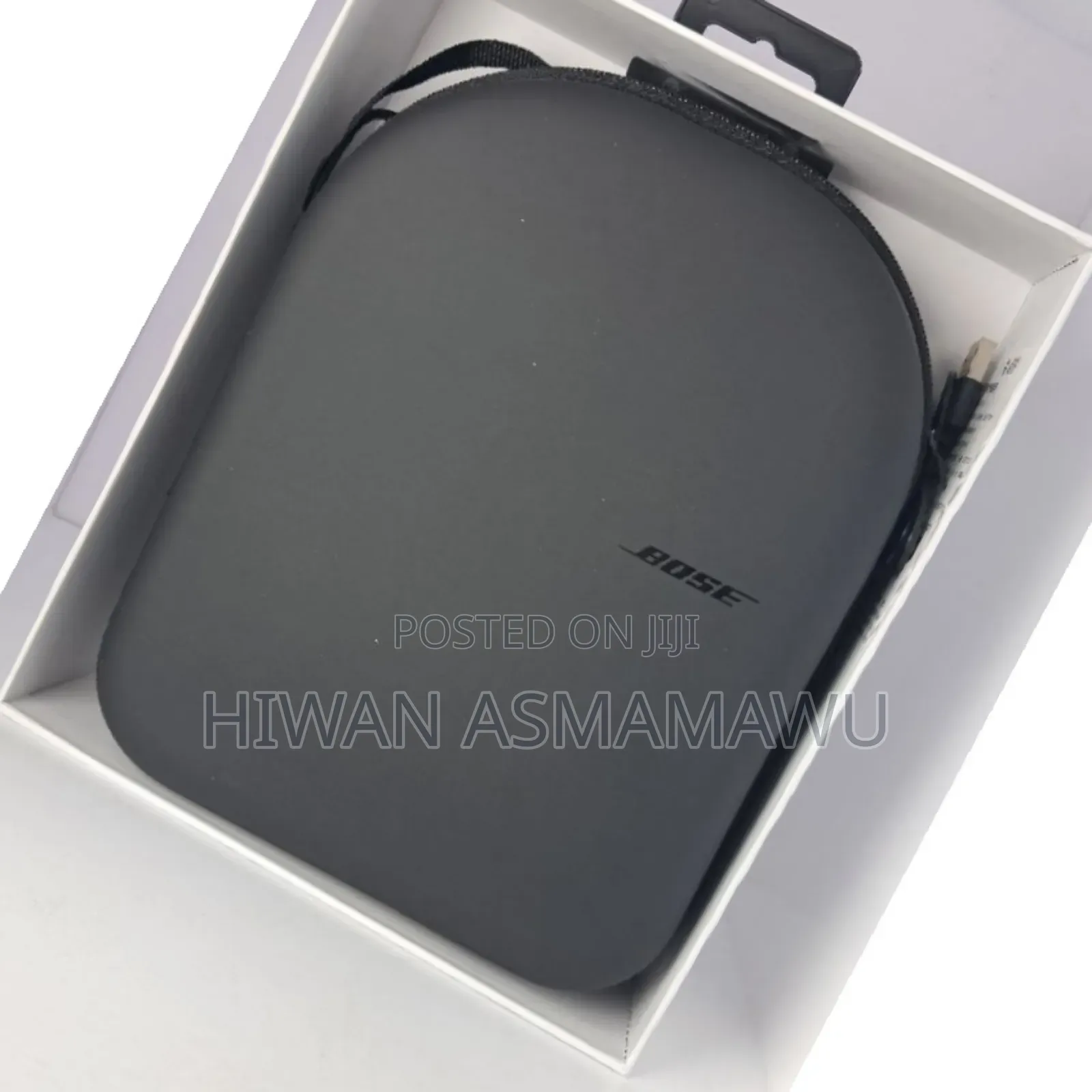 Y Bose Quietcomfort Headphones