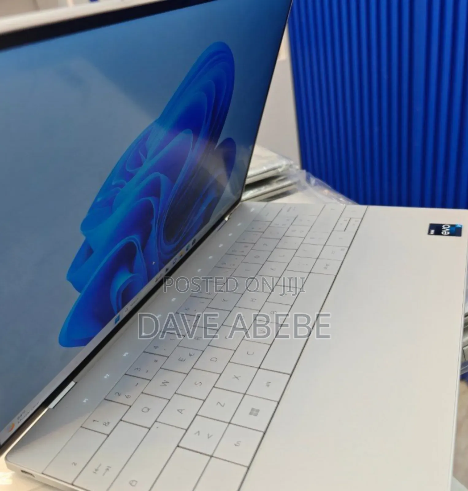 New Laptop Dell XPS 13 32GB Intel Core I7 SSD 1T