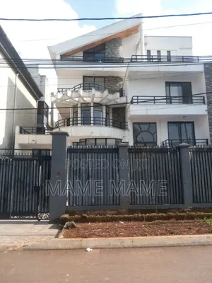 7bdrm House in Addis Abeba, Bole for sale