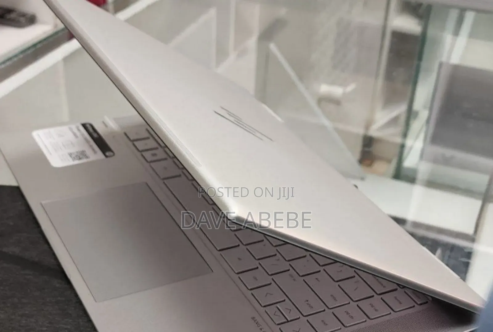 New Laptop HP Envy X360 8GB Intel Core I7 SSD 512GB