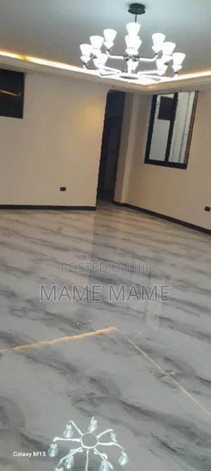 7bdrm House in Addis Abeba, Bole for sale