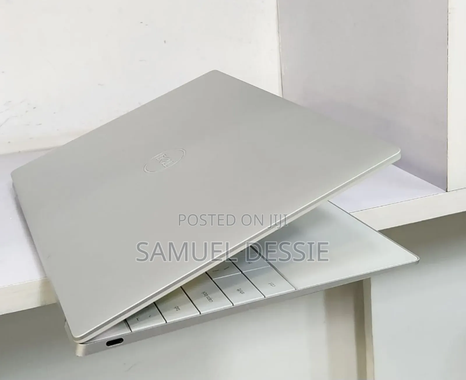 New Laptop Dell XPS 13 32GB Intel Core I7 SSD 512GB