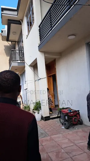 Furnished 7bdrm Townhouse/Terrace in Tafo, Yeka for sale