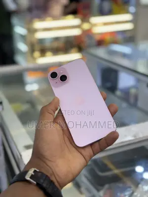 Photo - Apple iPhone 15 128 GB Pink