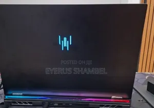 New Laptop Acer Predator Helios 18 PH18-71 32GB Intel Core I9 SSD 1T