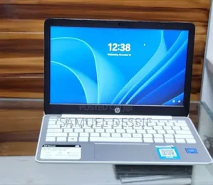 Photo - Laptop HP Stream Notebook 4GB Intel SSD 60GB