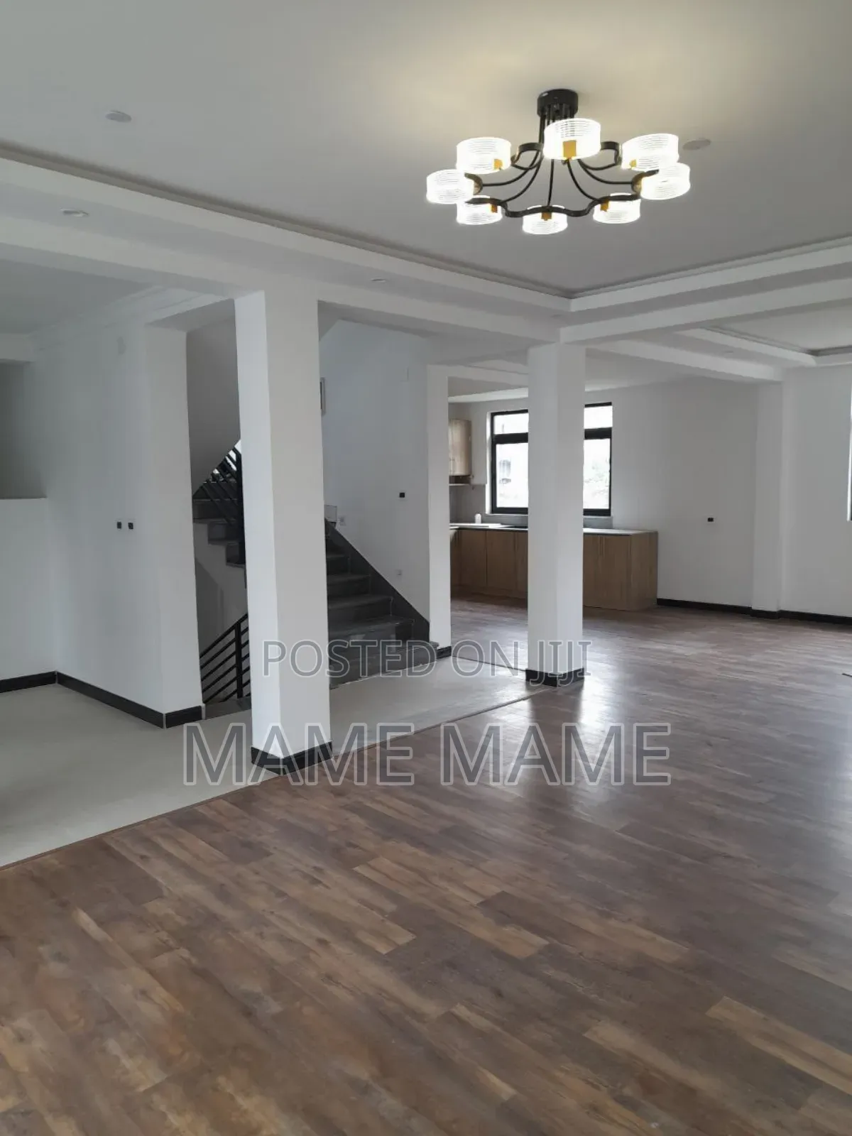 5bdrm House in Addis Abeba, Bole for sale