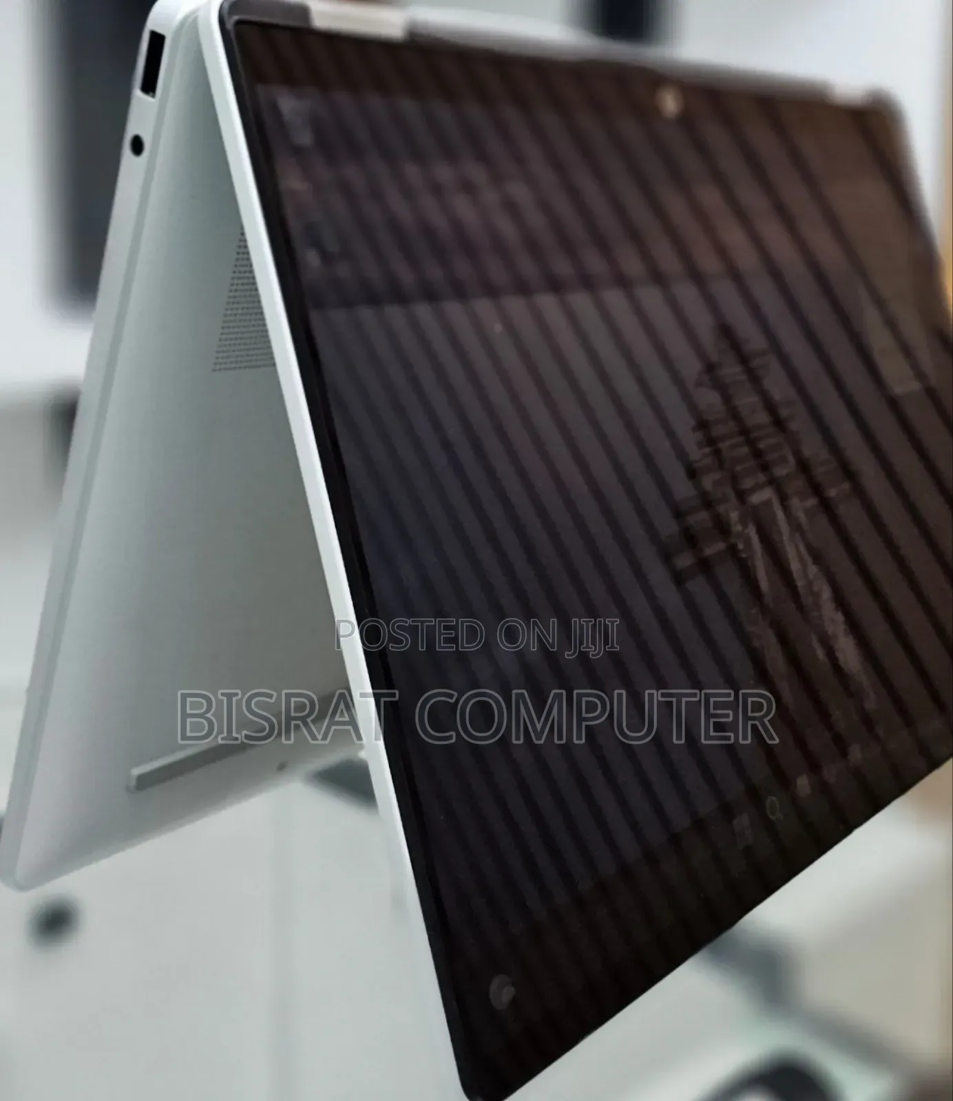 New Laptop HP OmniBook 5 14" 16GB Intel Core I7 SSD 512GB