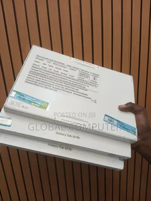 Photo - New Samsung Galaxy Tab S9 FE+ 128 GB Black