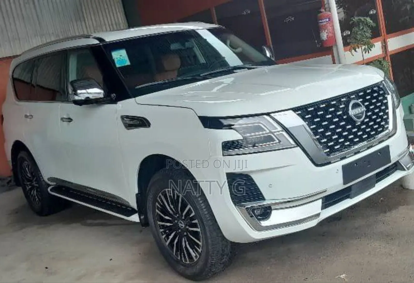 Nissan Patrol 2016 White
