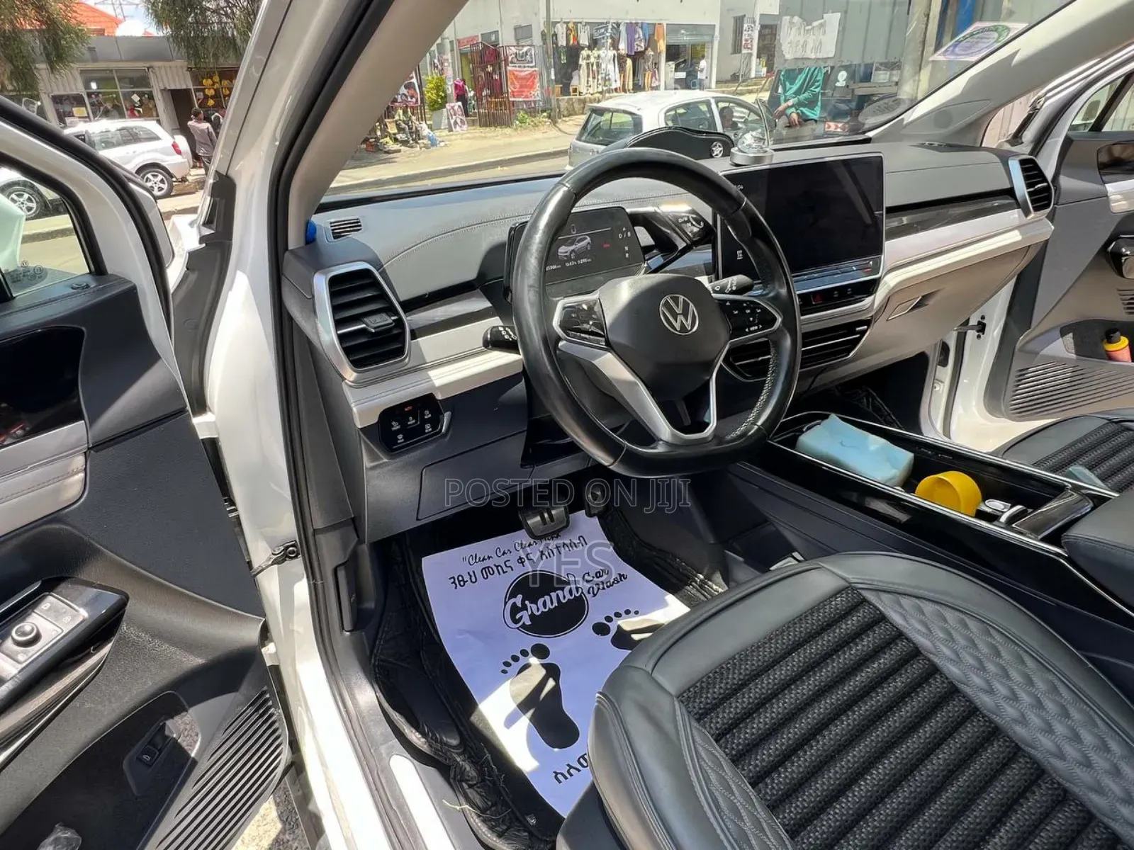 Volkswagen ID.6 2023 White