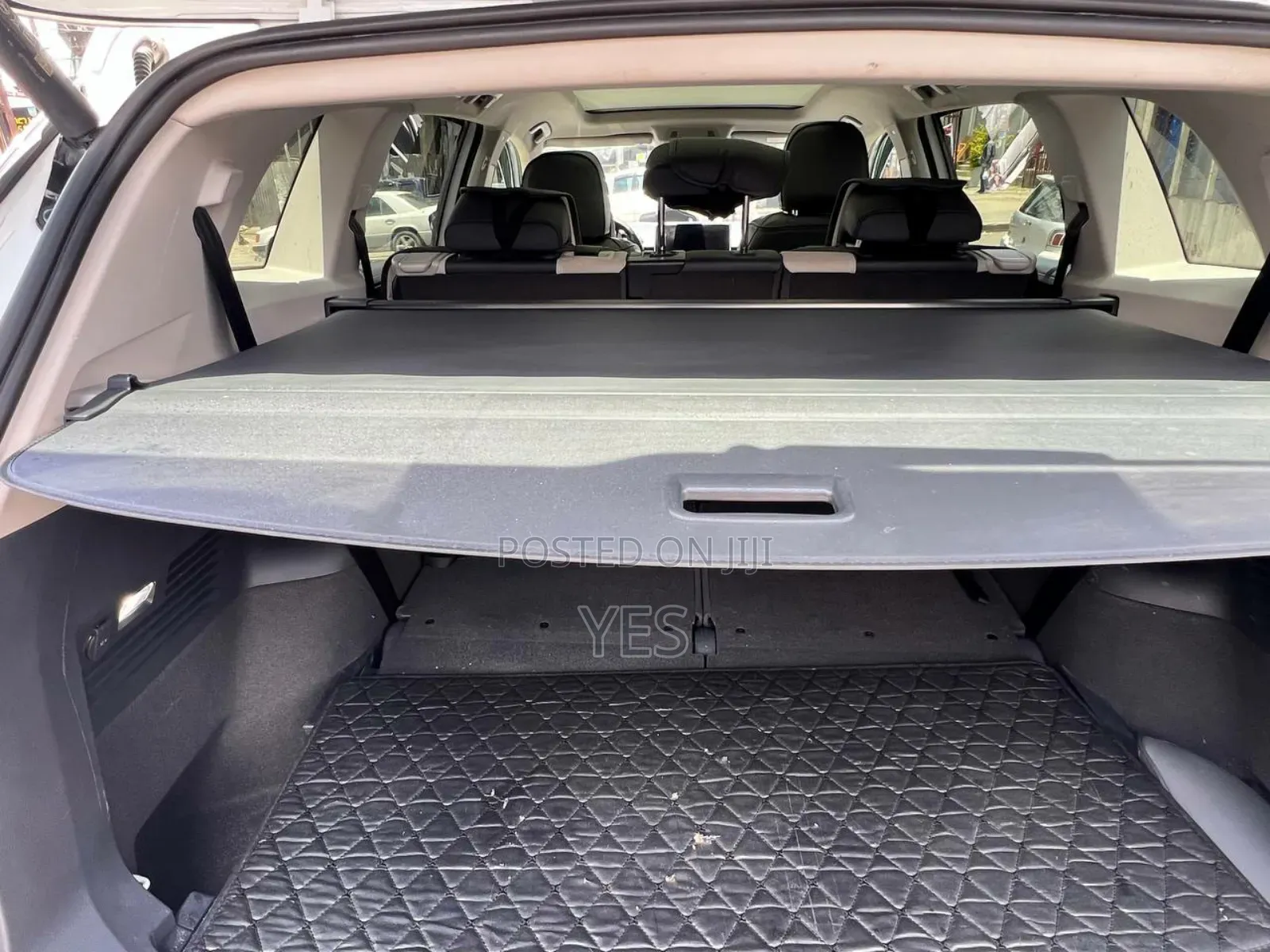 Volkswagen ID.6 2023 White