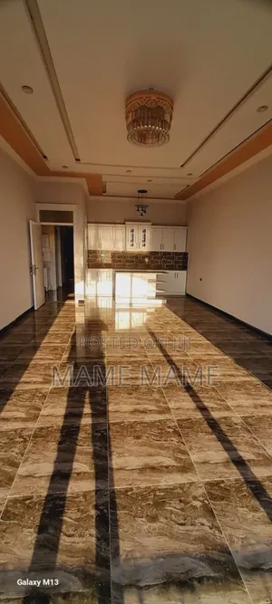 5bdrm Villa in Addis Abeba, Bole for sale