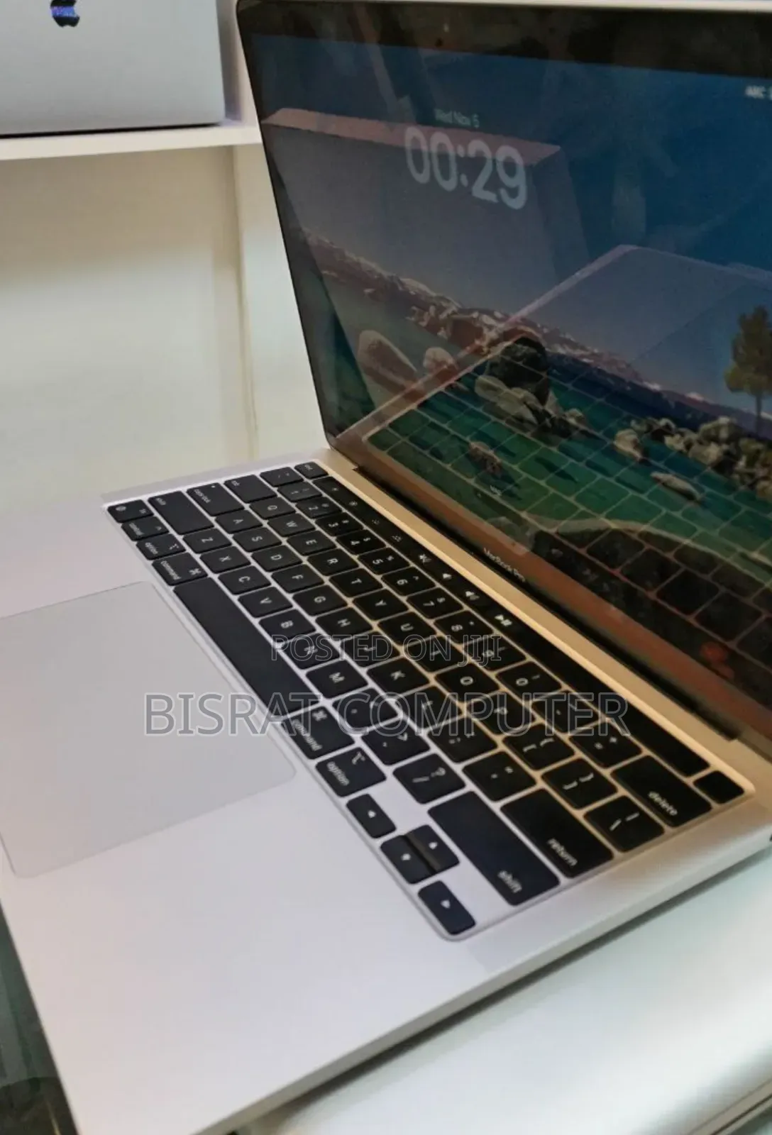 New Laptop Apple MacBook Pro M1 16GB Apple M1 SSD 512GB