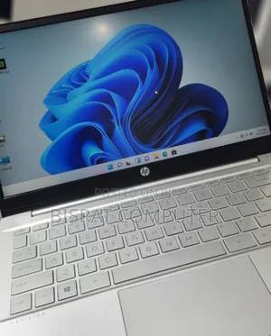 New Laptop HP Pavilion X360 16GB Intel Core I7 SSD 512GB