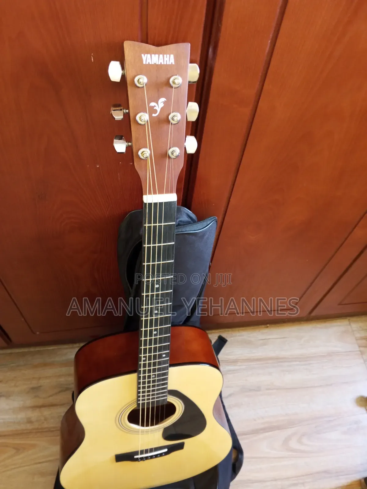 Yamaha F310 Acoustic Guitar