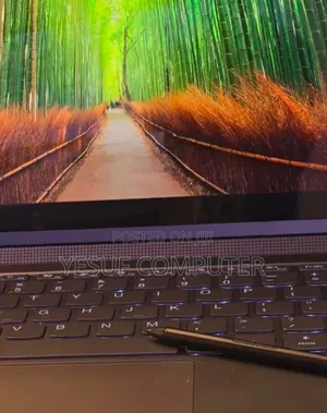 Photo - New Laptop Lenovo Yoga 7i 16GB Intel Core I7 SSD 1T