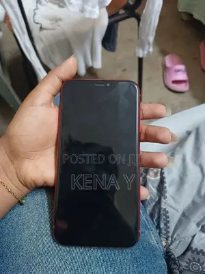 Apple iPhone 11 256 GB Red