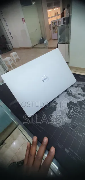 New Laptop Dell XPS 13 16GB Intel Core Ultra 7 SSD 512GB
