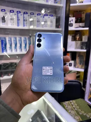 Photo - New Samsung Galaxy M15 128 GB Blue