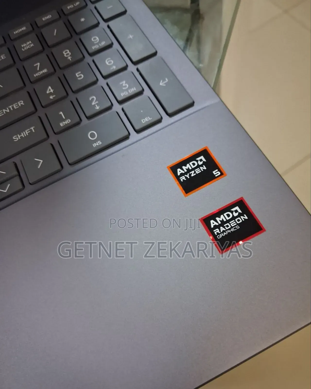 New Laptop HP 8GB AMD Ryzen 5 SSD 512GB