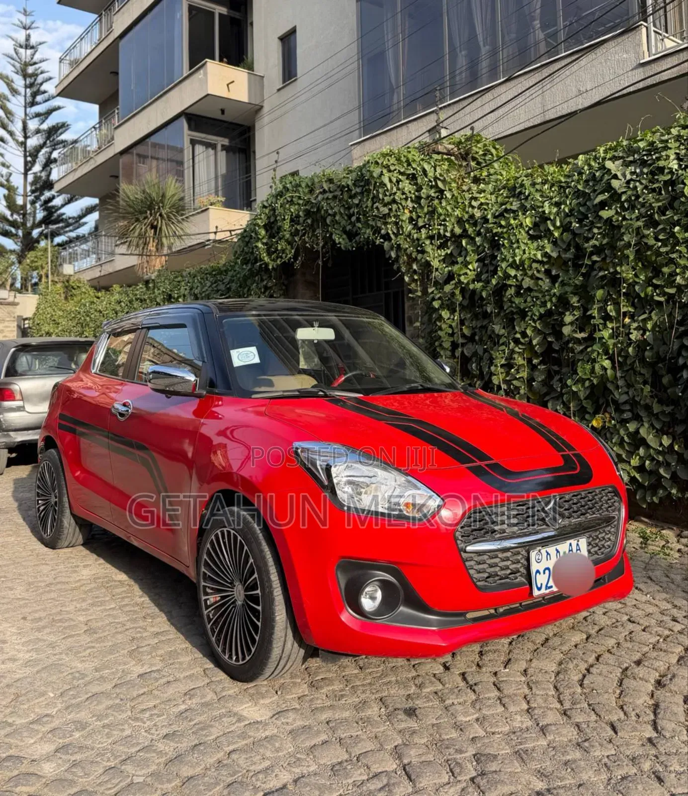 Suzuki Swift 2022 Red