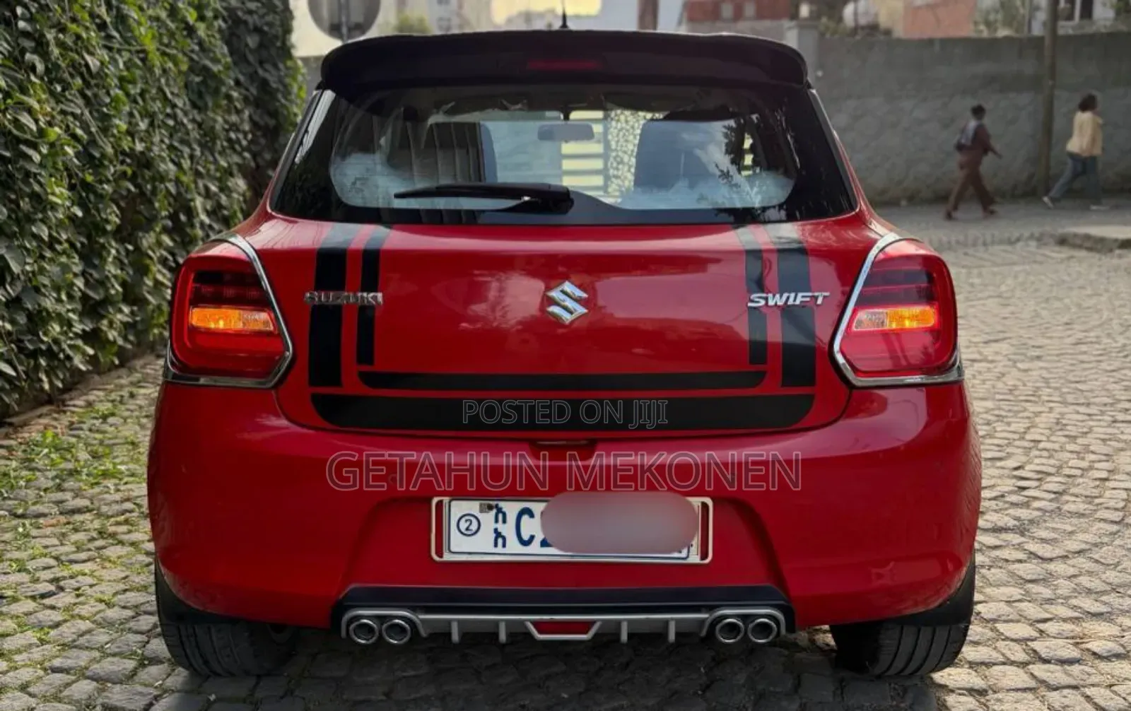 Suzuki Swift 2022 Red