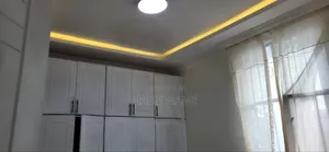 11bdrm House in Addis Abeba, Bole for sale