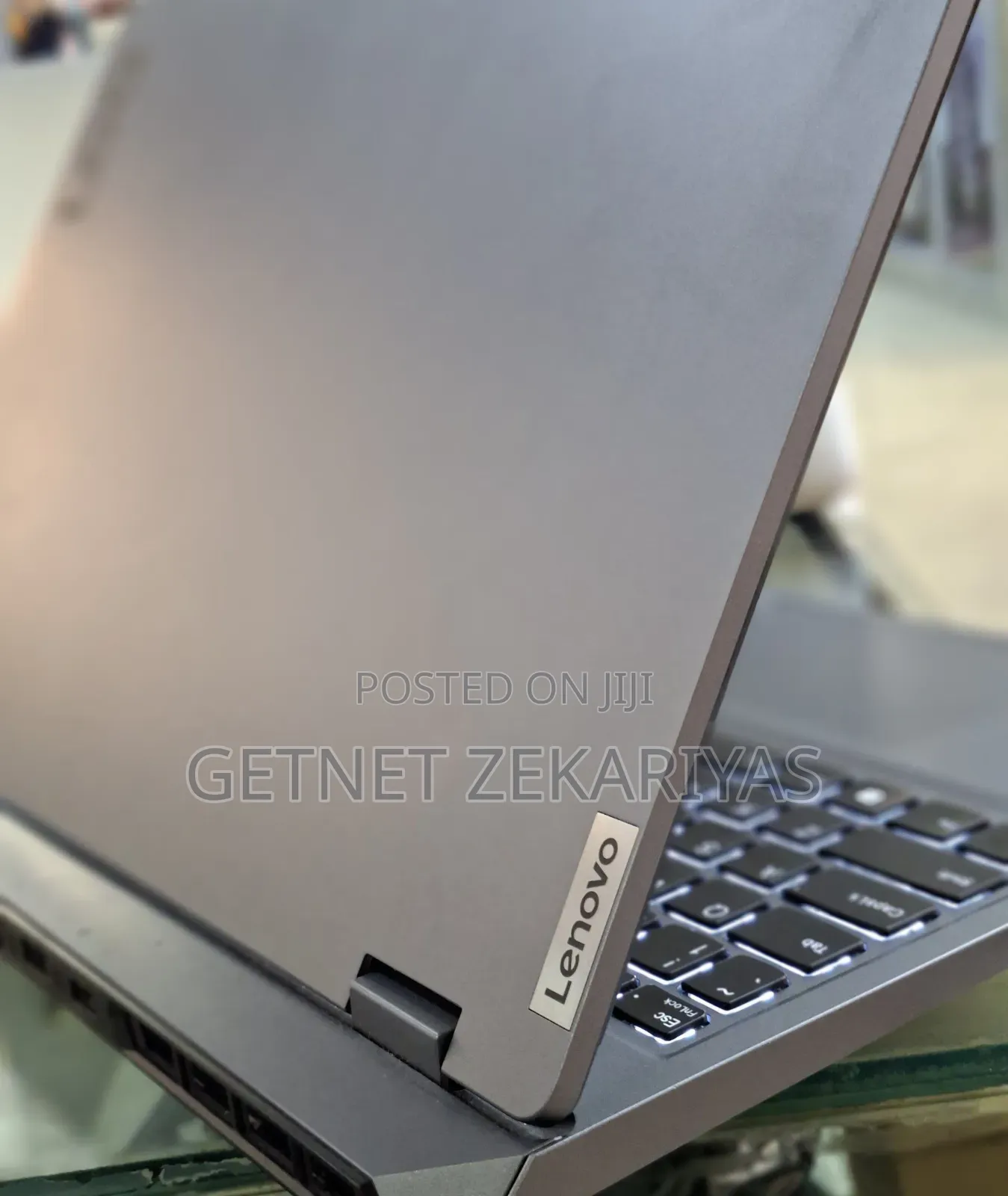 New Laptop Lenovo LOQ 15ARP9 16GB AMD Ryzen 7 SSD 1T