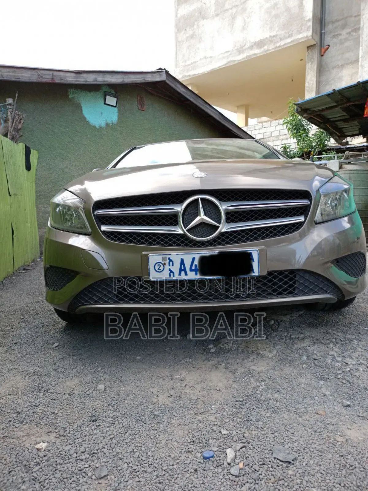 Mercedes-Benz A-Class 2013 Brown