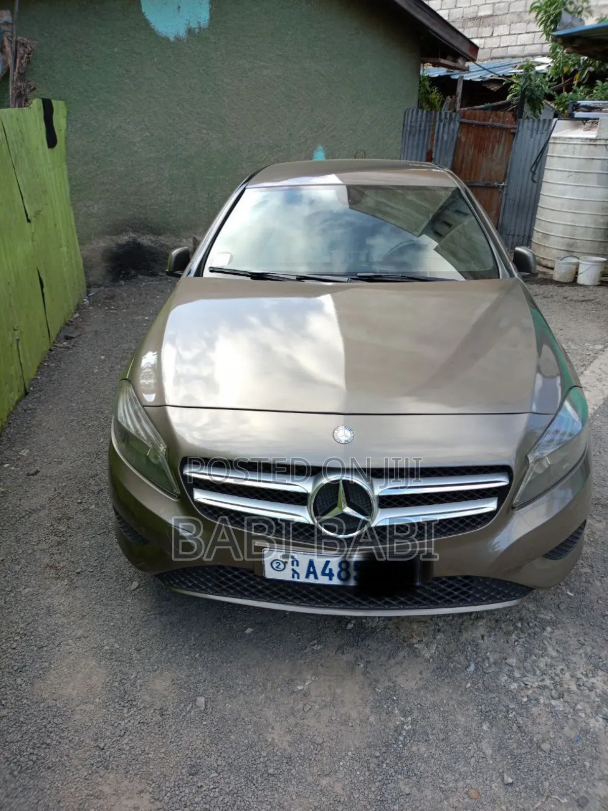 Mercedes-Benz A-Class 2013 Brown