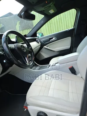 Mercedes-Benz A-Class 2013 Brown