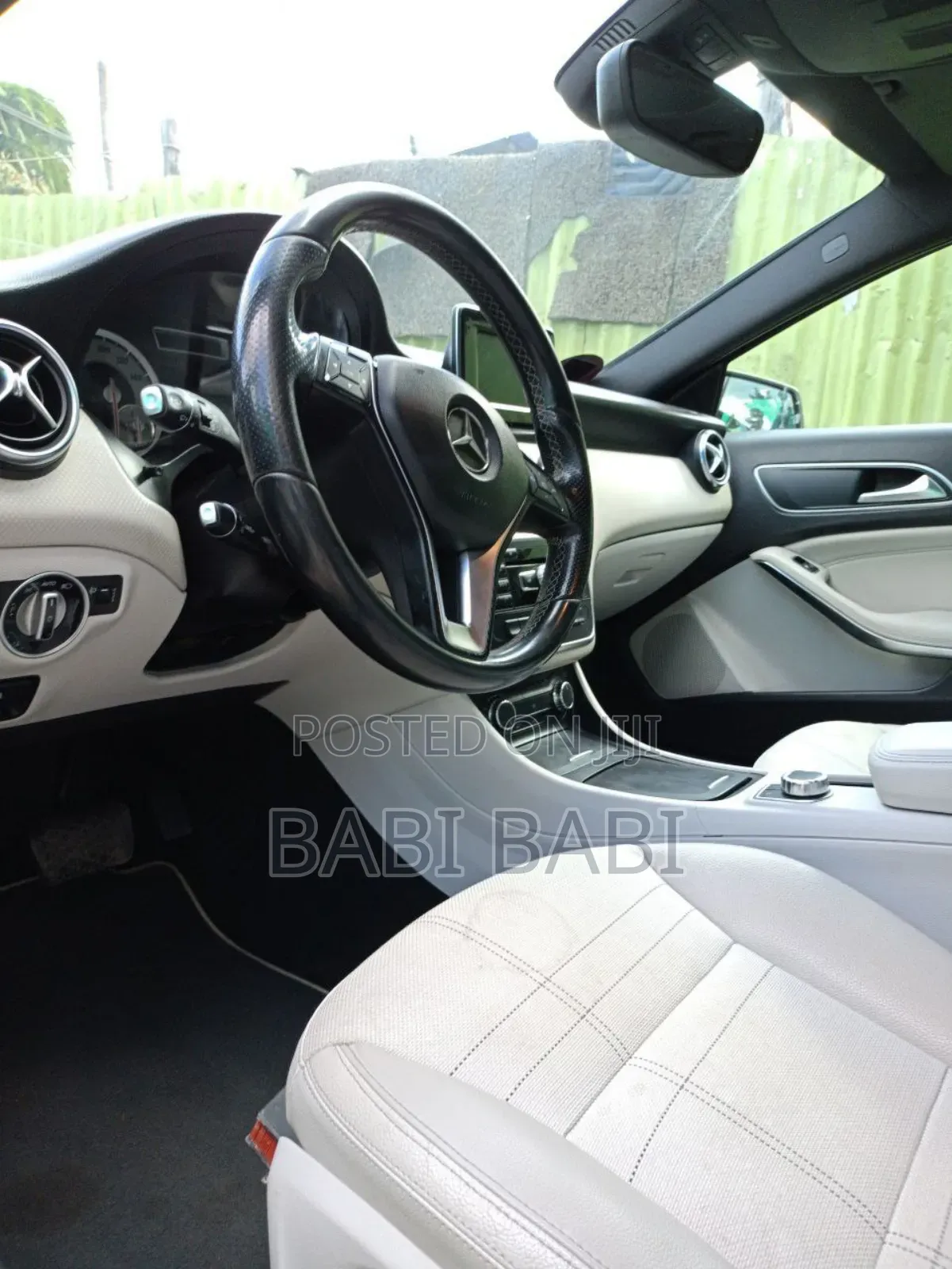 Mercedes-Benz A-Class 2013 Brown