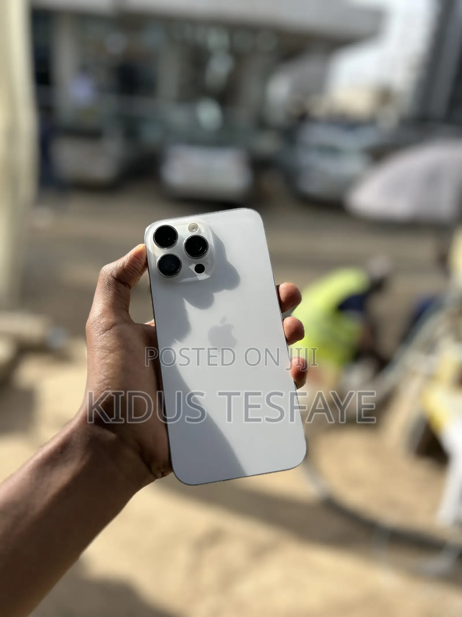 Apple iPhone 16 Pro Max 256 GB White