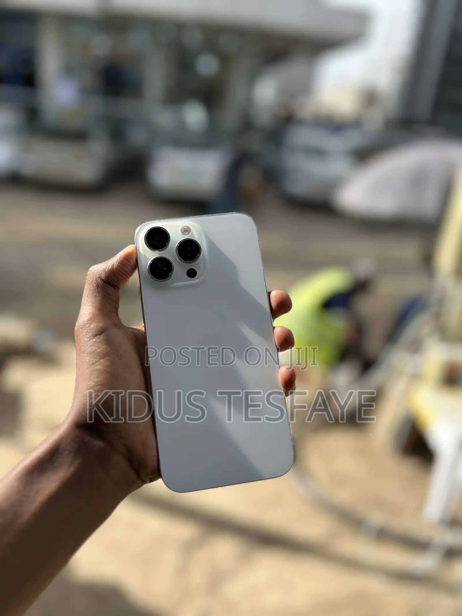 Apple iPhone 16 Pro Max 256 GB White