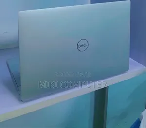 Photo - New Laptop Dell XPS 15 16GB Intel Core I7 SSD 512GB