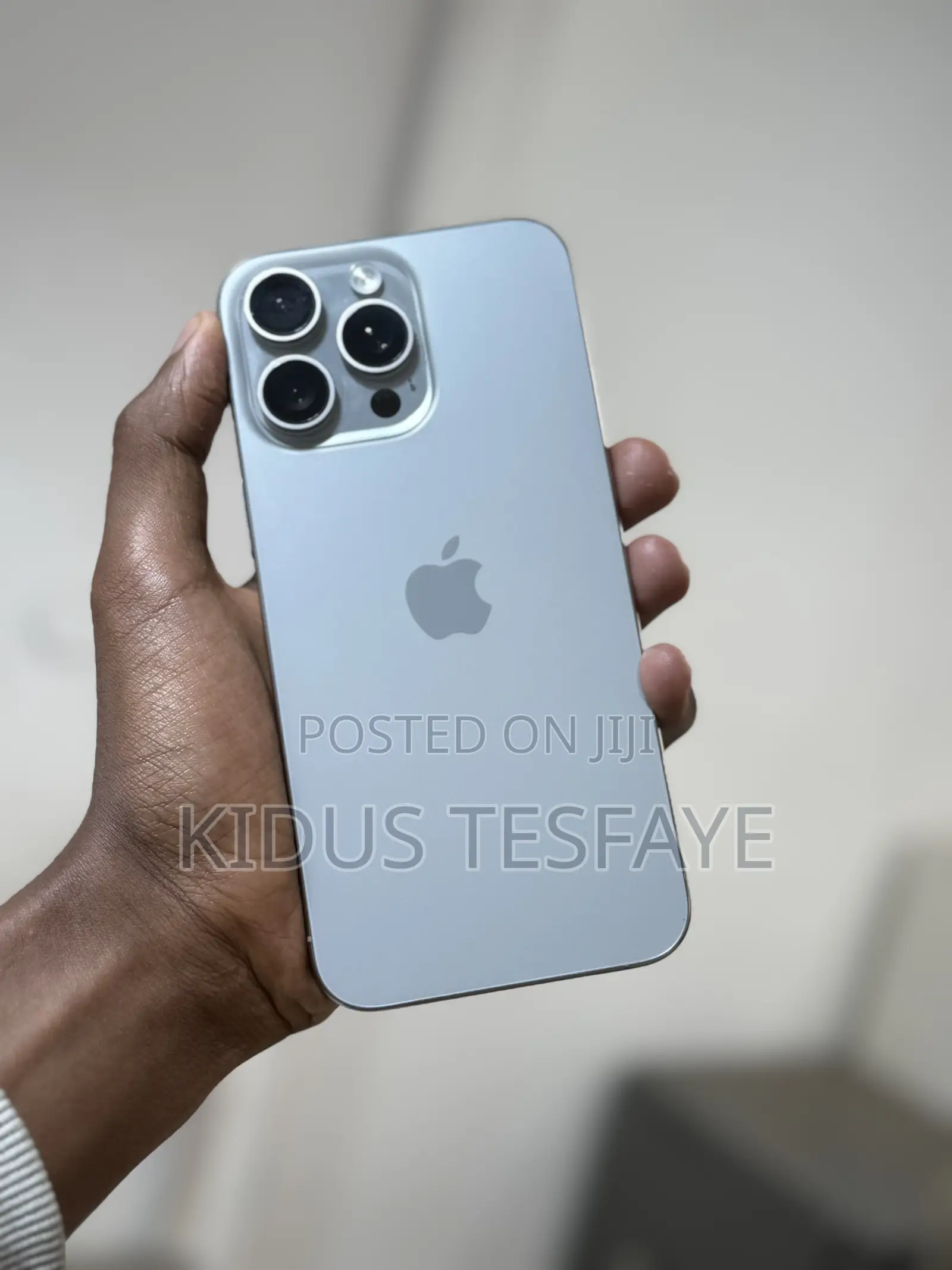 Apple iPhone 15 Pro Max 256 GB Silver