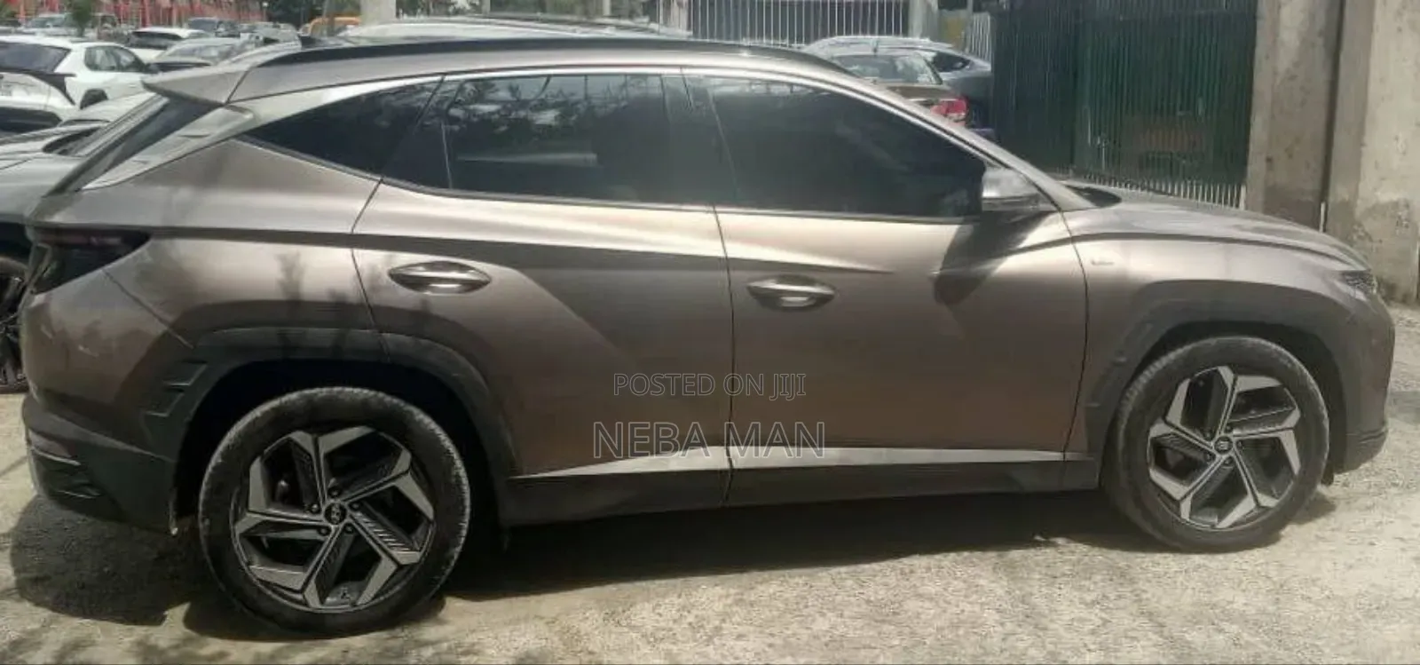 Hyundai Tucson 2021 Brown