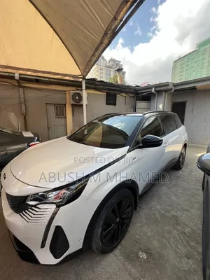 Photo - Peugeot 5008 2022 White