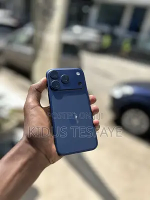 Photo - New Apple iPhone 17 Pro 256 GB Blue