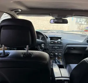 Mercedes-Benz C180 2007 White