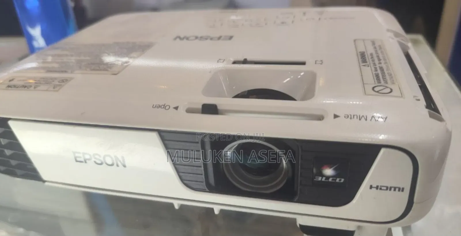 Epson Projector Model Name: Eb-X31 Hardware Interface: Vga, Usb, HDM