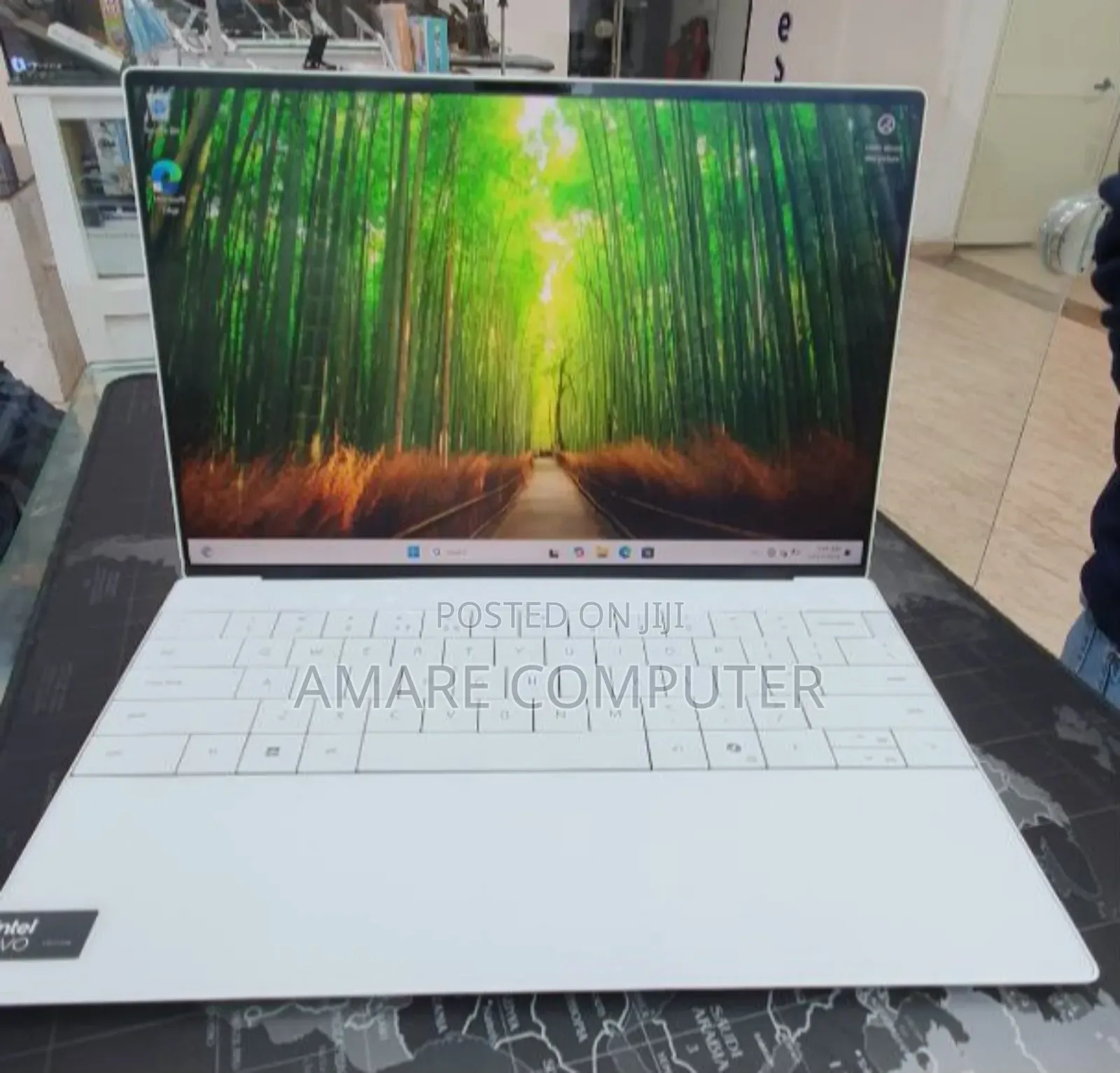 New Laptop Dell XPS 13 16GB Intel Core Ultra 7 SSD 512GB