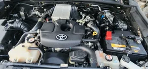 Toyota Hilux 2021 Silver