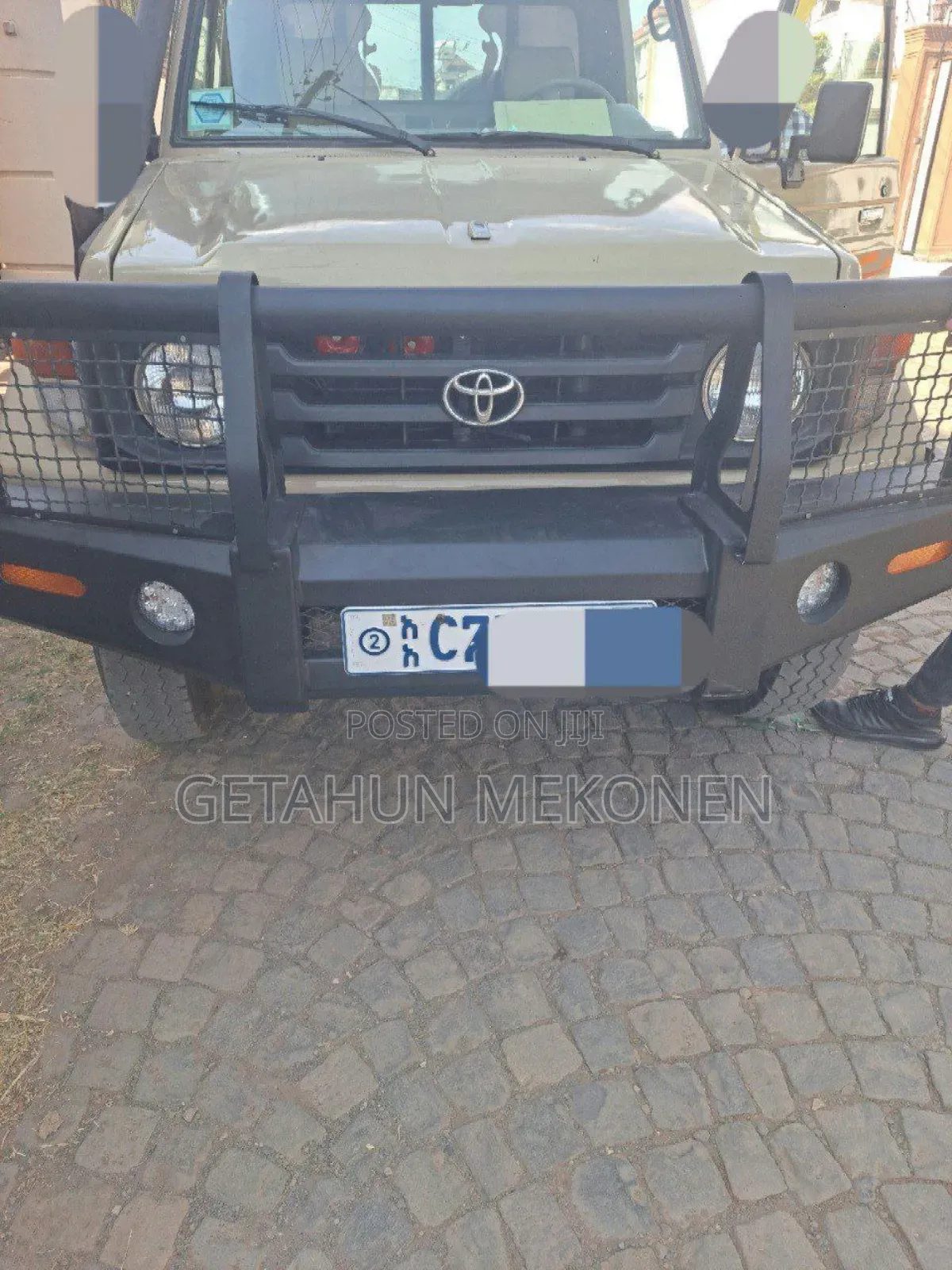 Toyota Land Cruiser 2006 Gray