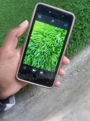 Photo - Tecno F1 8 GB Black