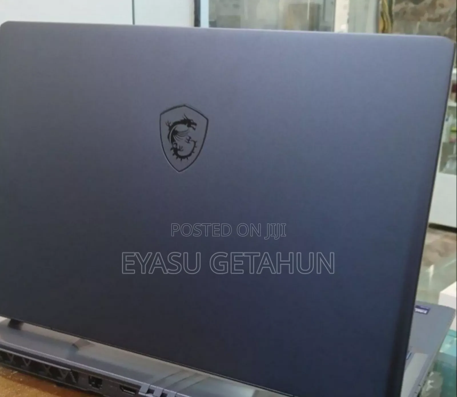 New Laptop MSI Vector 16 HX AI A2XWIG 16GB Intel Core Ultra 7 SSD 1T