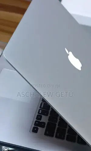 New Laptop Apple MacBook Pro 2013 8GB Intel Core I7 SSD 256GB